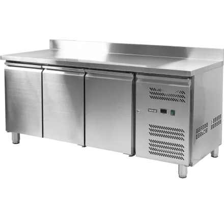 YATO YG-05255 Háromajtós rozsdamentes hűtőasztal 417L 1795x700x950mm