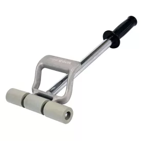   YATO YT-44152 Nyomóhenger 38x190 mm acél nyéllel 450-690 mm